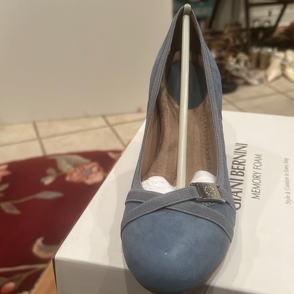 Gianni Bernini Memory Foam Pumps in Violetta Blue Vintage Jean Sz 8 NEW - Picture 9 of 17
